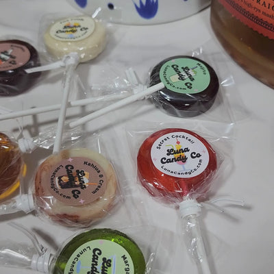 Lollitails = Cocktail Inspired Lollipops (Alcohol-Free)