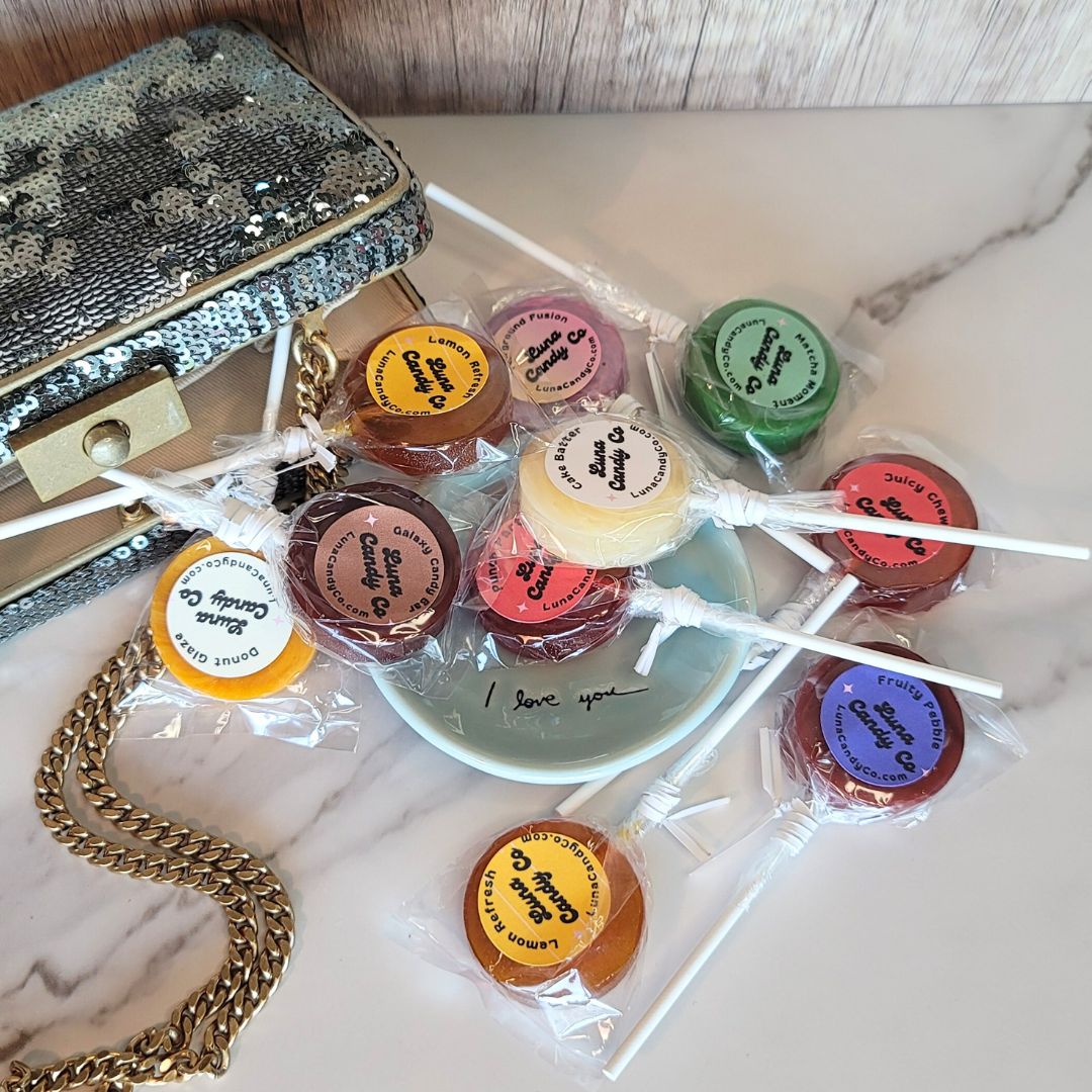 Luna's Monthly Flavor Drop: Exclusive 10-Pack Lollipop Collection