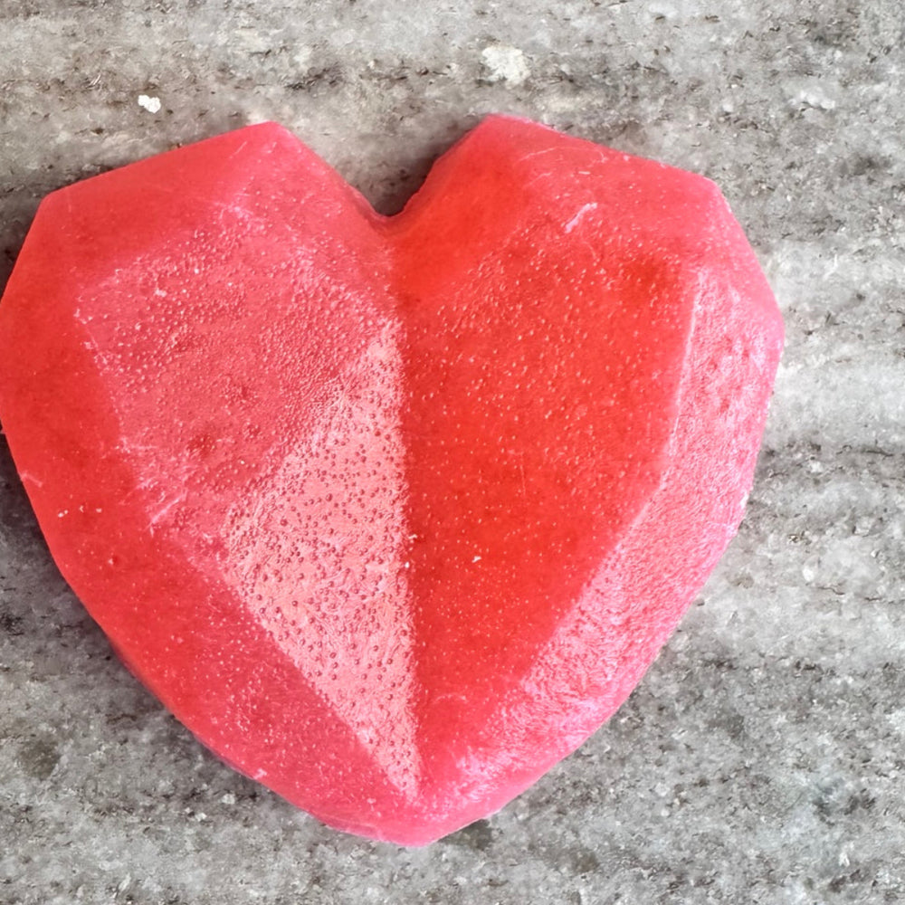 Bright pink strawberry kohakutou crystal heart