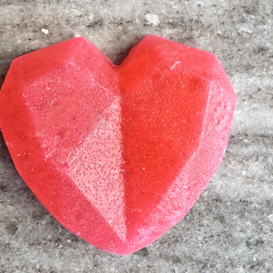 Bright pink strawberry kohakutou crystal heart